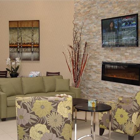 Comfort Inn East Scarborough Toronto Interior photo