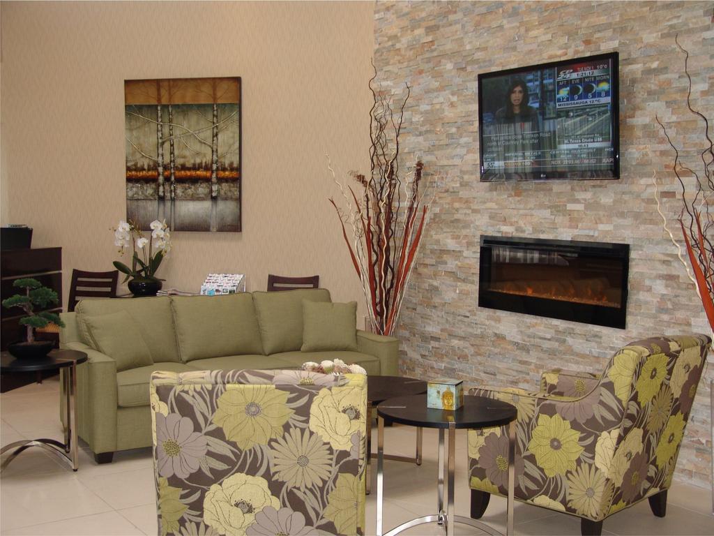 Comfort Inn East Scarborough Toronto Interior photo