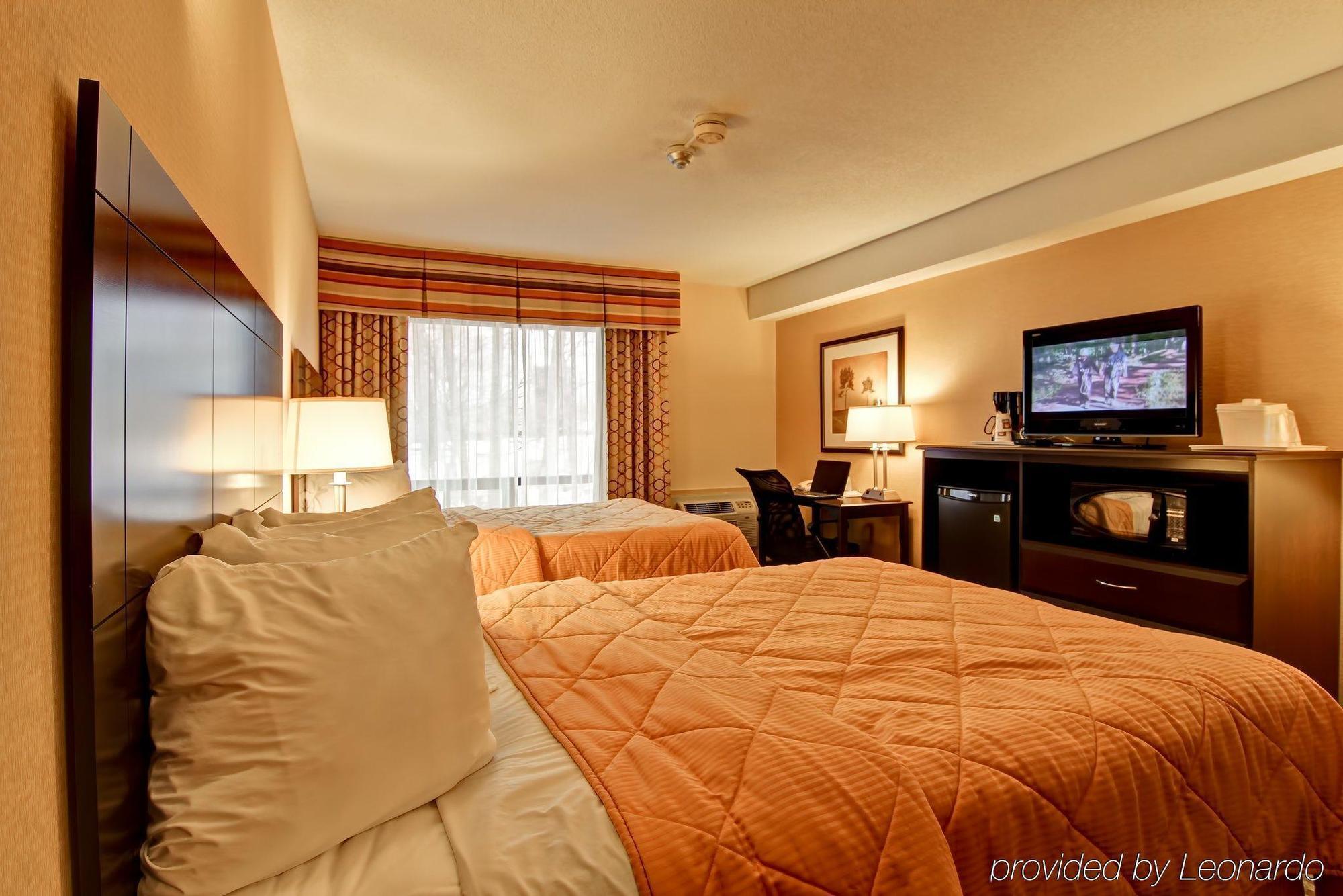 Comfort Inn East Scarborough Toronto Exterior photo