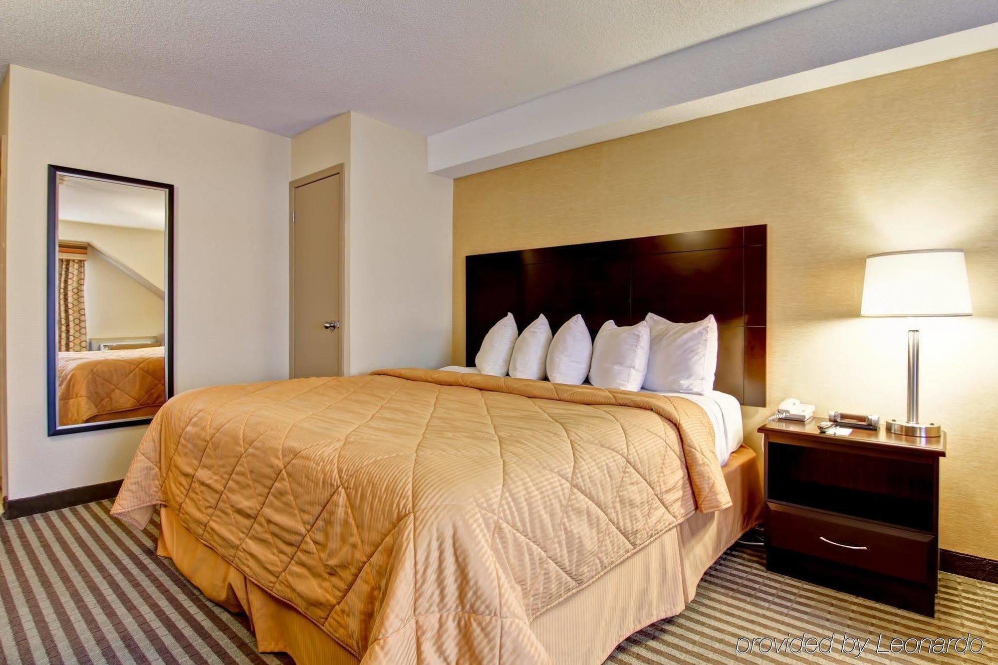 Comfort Inn East Scarborough Toronto Exterior photo