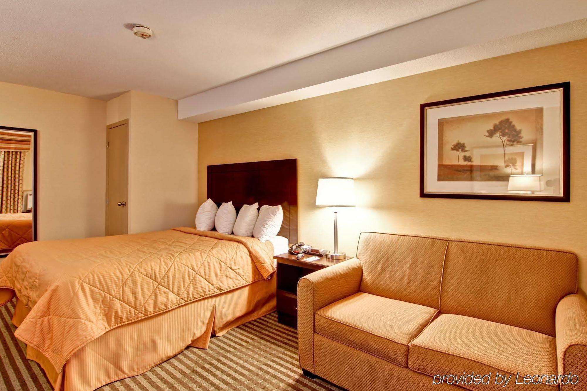 Comfort Inn East Scarborough Toronto Exterior photo