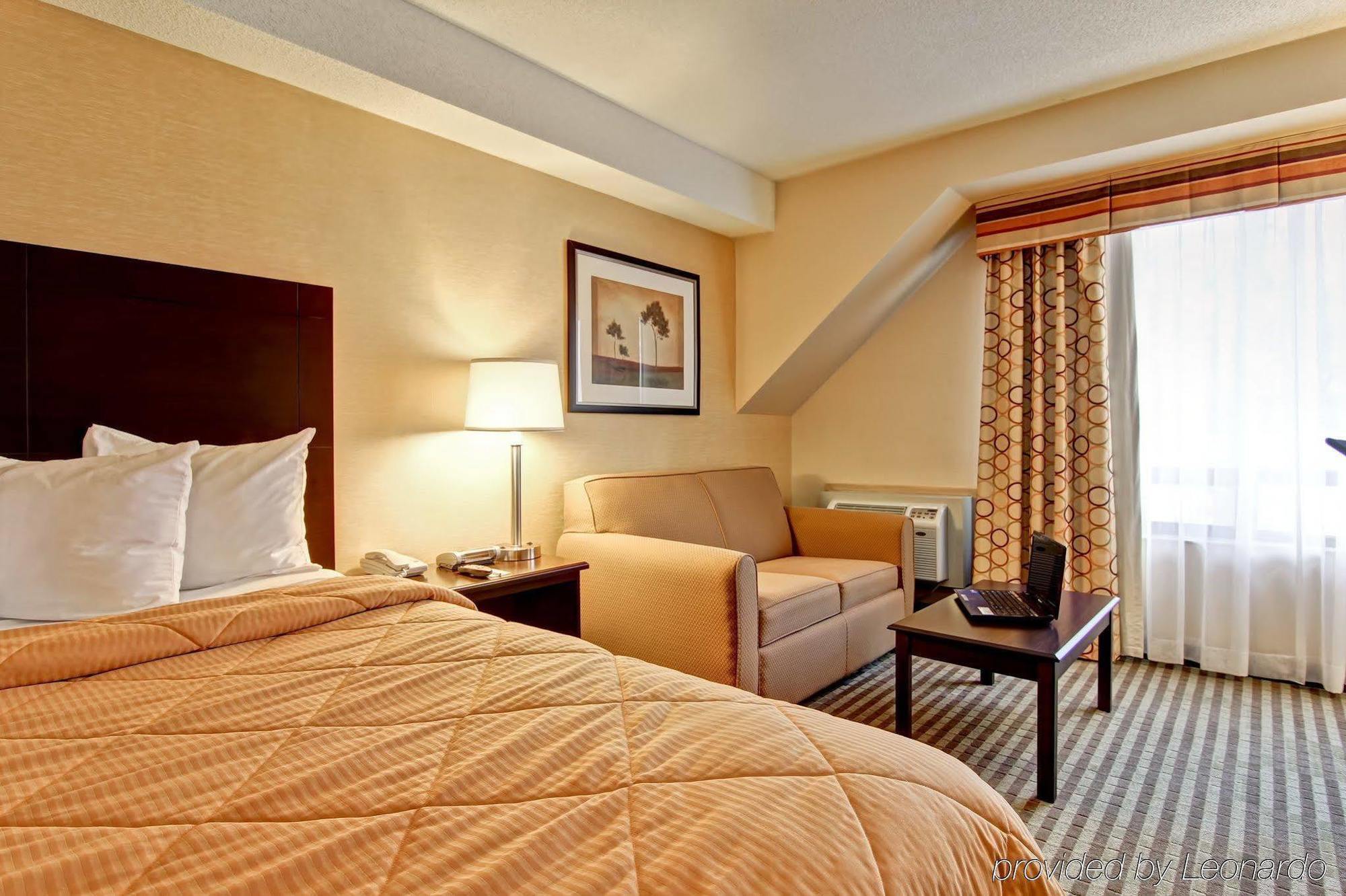 Comfort Inn East Scarborough Toronto Exterior photo